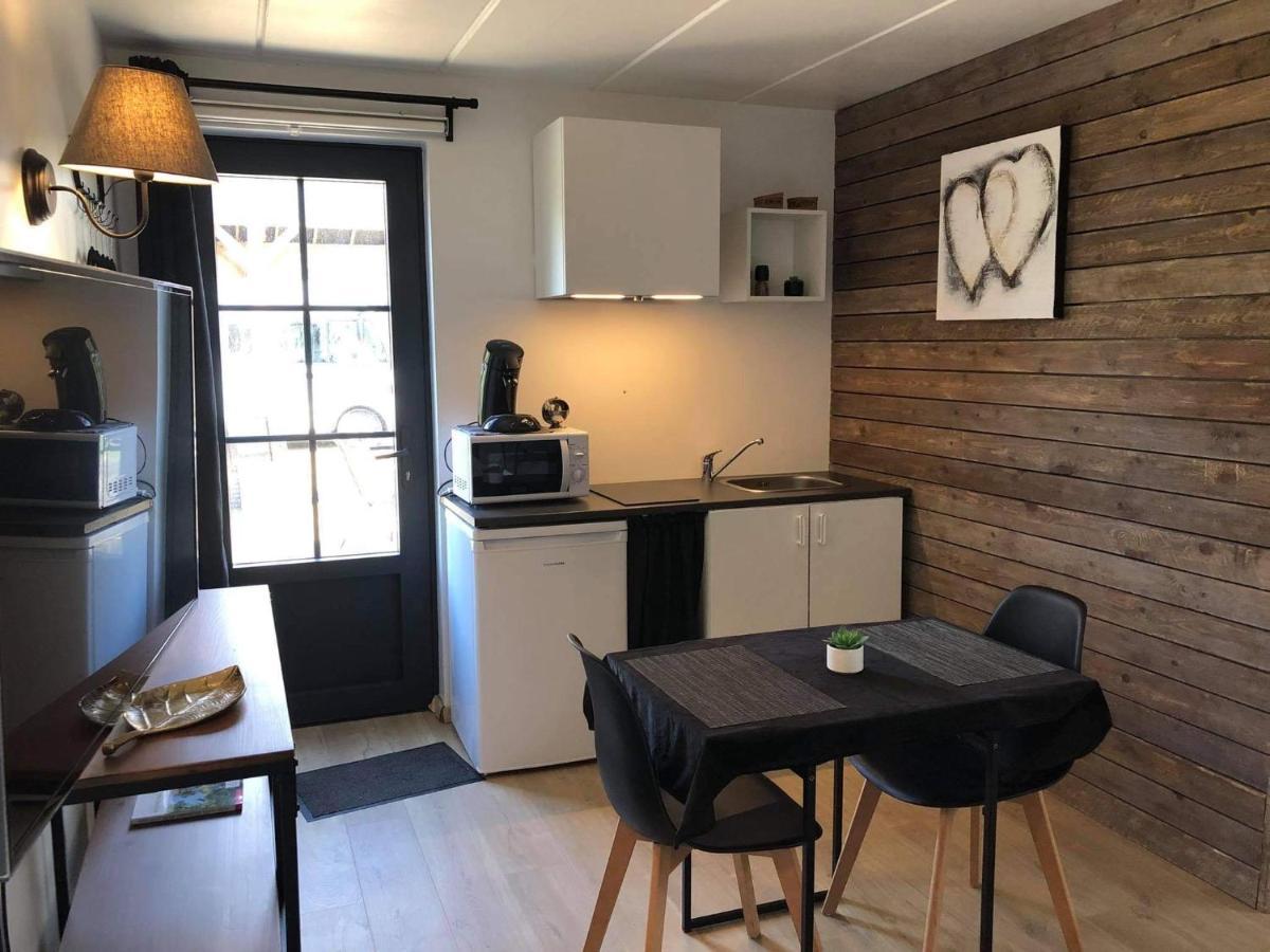 Le Petit Studio De L'Espace Bien Etre Libin Exterior foto